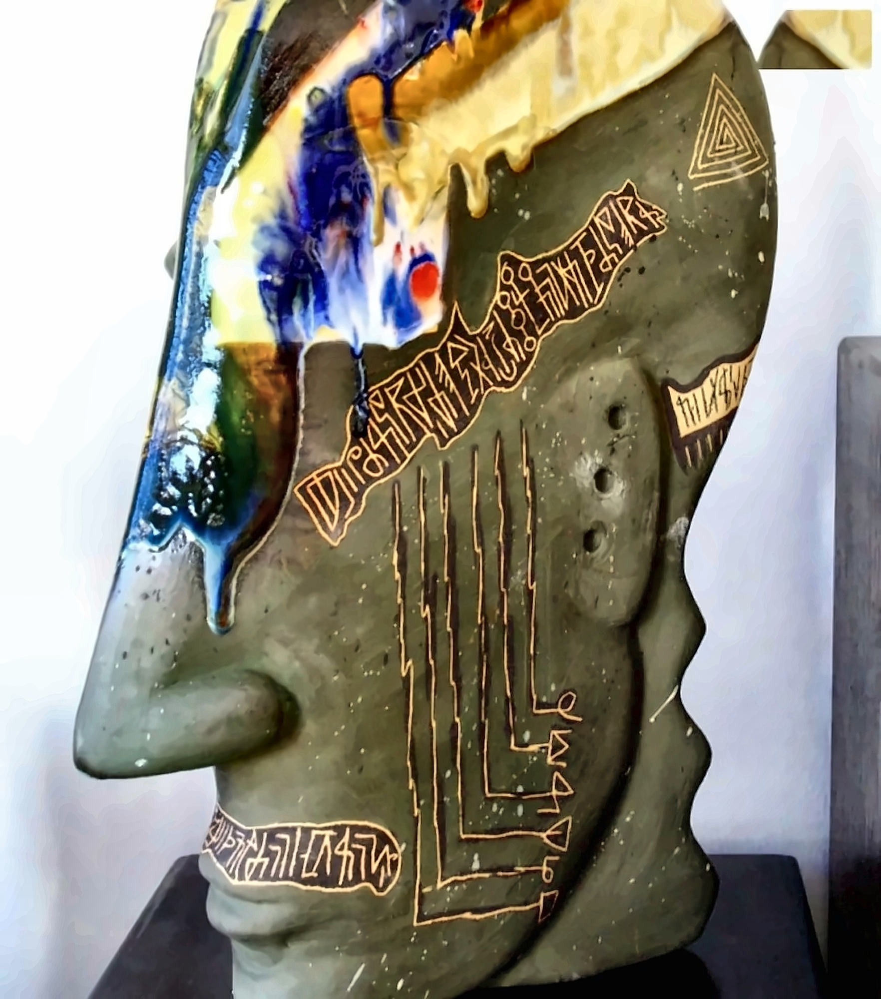 A ceramic work by Hazem Al-Zubi.